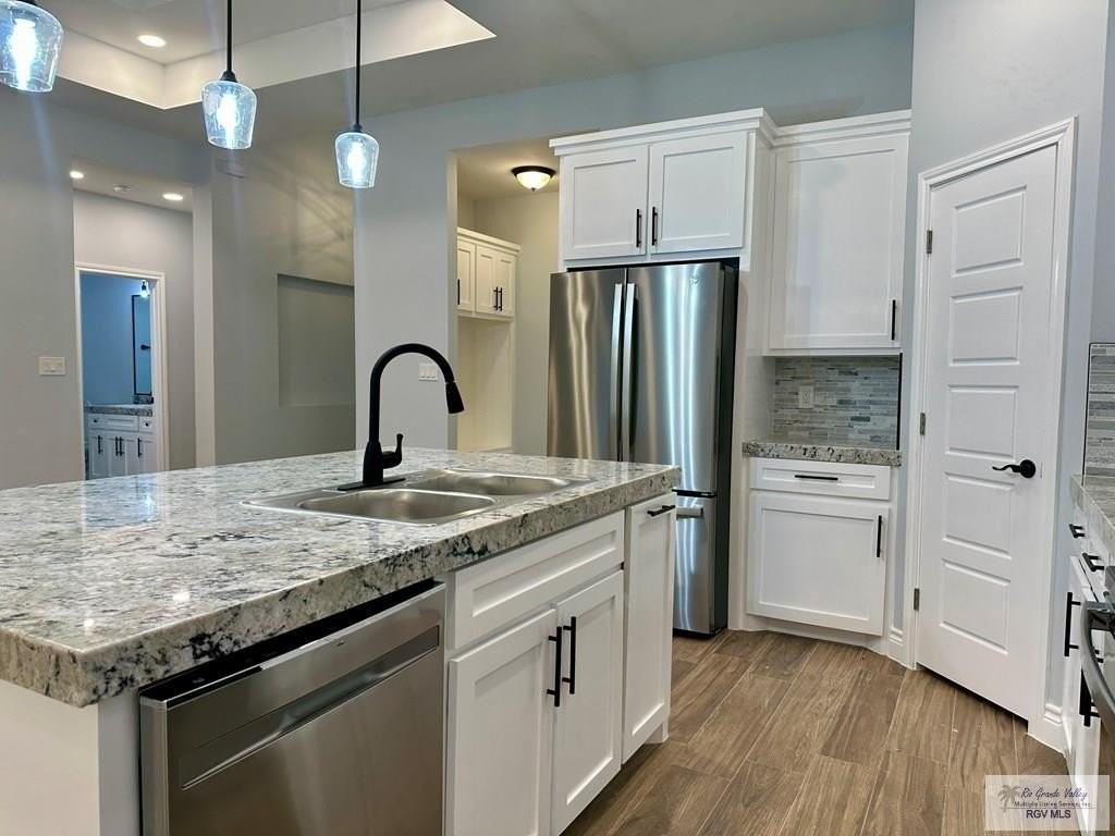1782 CASTILLO ST. - Photo 5 of 21