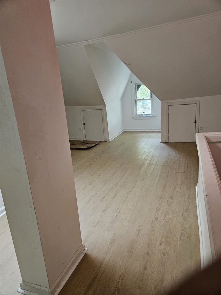 85 Oakland Ave #1 - Photo 7 of 21