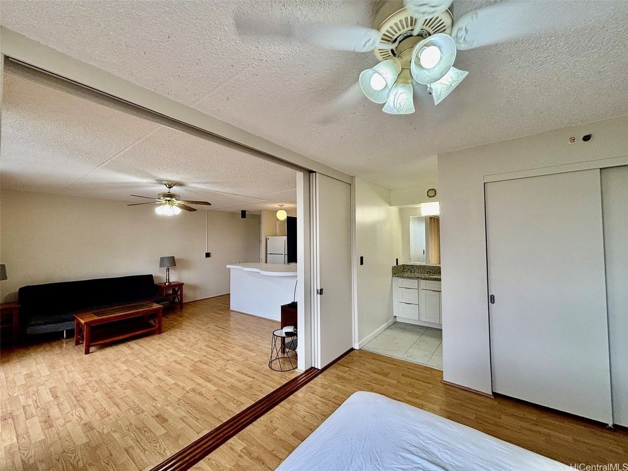 201 Ohua Ave #905 - Photo 7 of 18