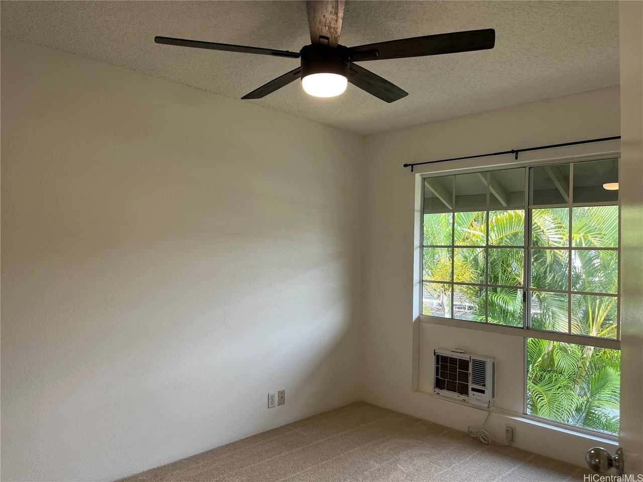 94-1391 Polani St #26T - Photo 4 of 6