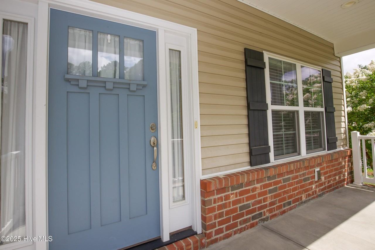 25 Forrest Dr - Photo 5 of 50