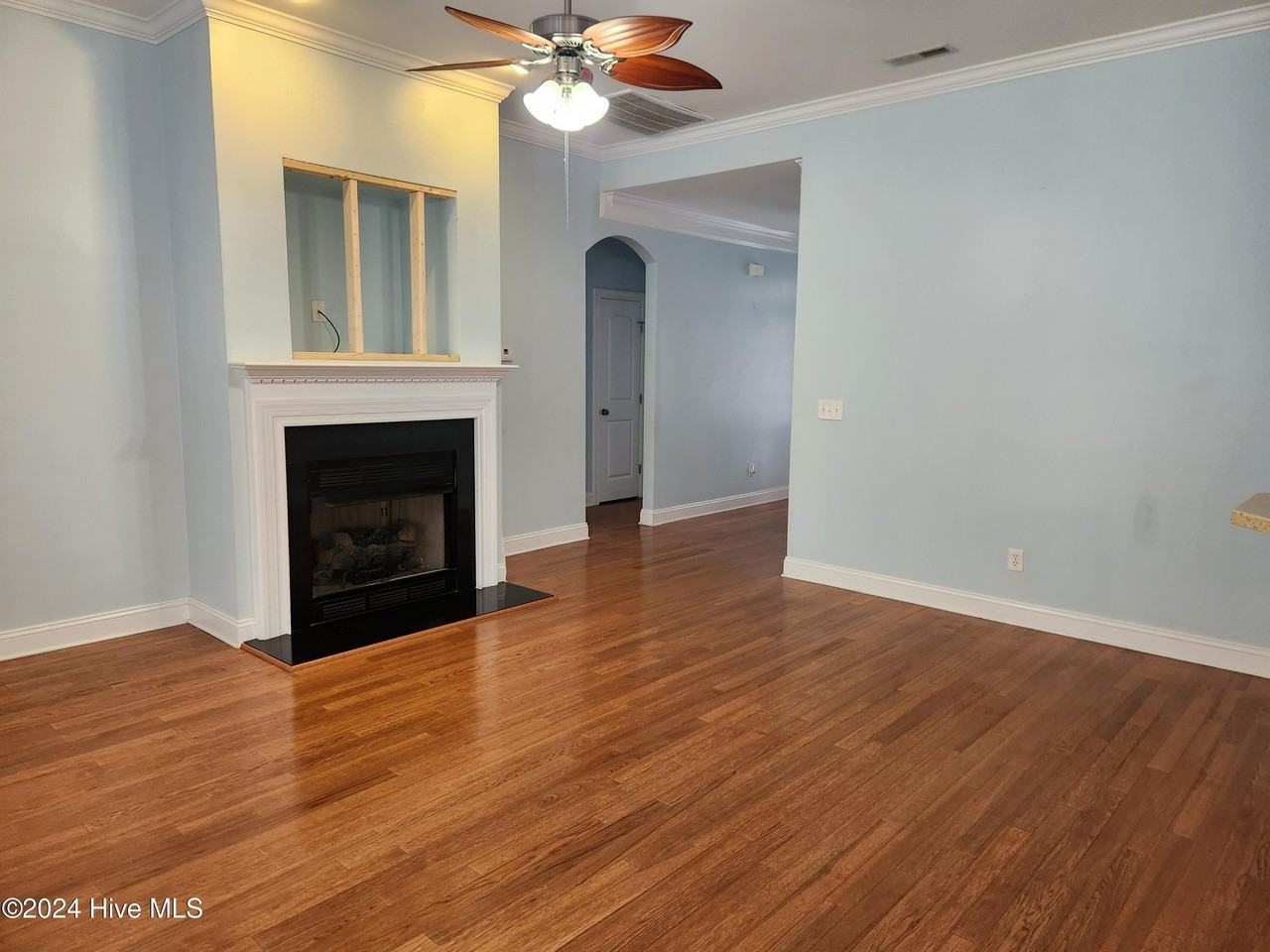 601 Creekway Cir Se - Photo 7 of 39