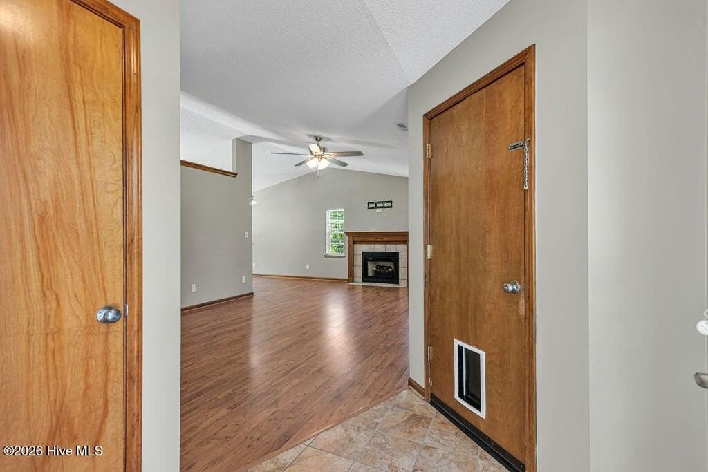 304 Gaston Ct - Photo 3 of 30