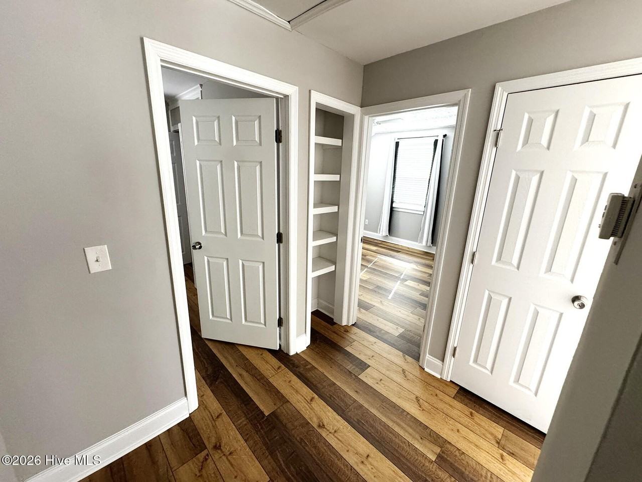 622 Rosemont Ave - Photo 7 of 11