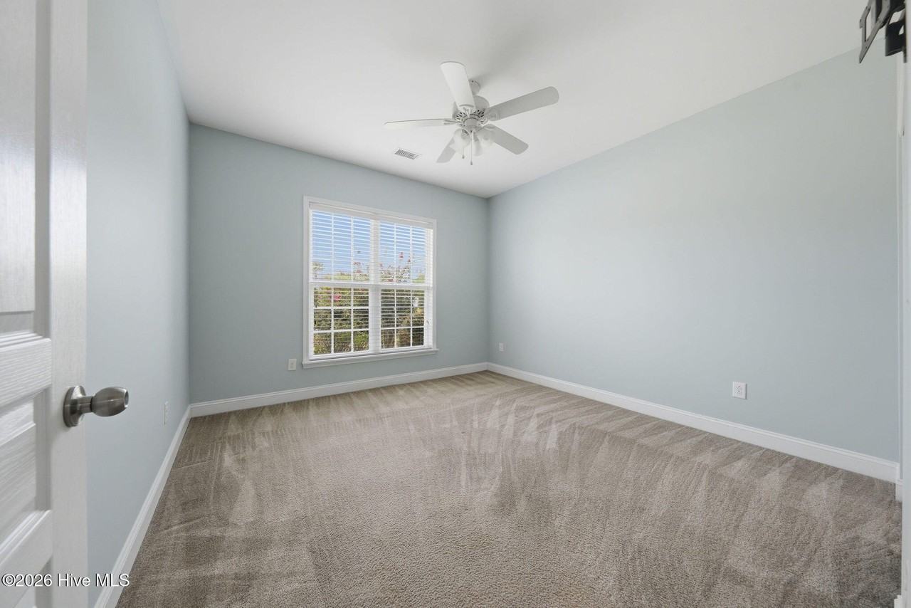 5028 Lagan Ct - Photo 4 of 41