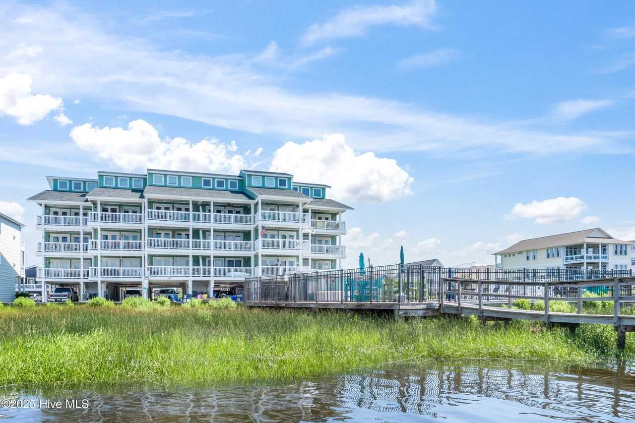 111 Florida Ave #9