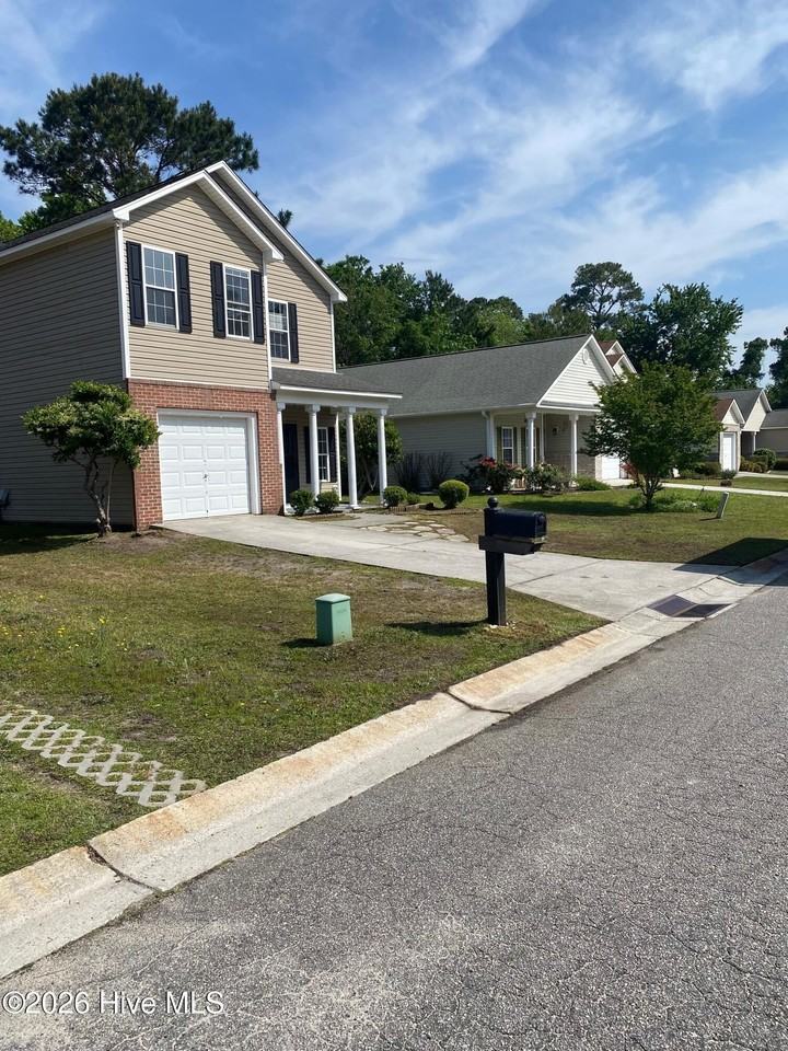 150 Raye Dr - Photo 2 of 30