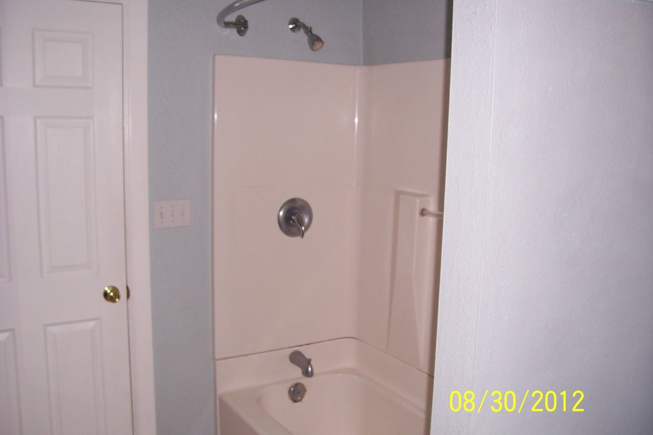 15303 Sunset Ave Ne #1 - Photo 5 of 8