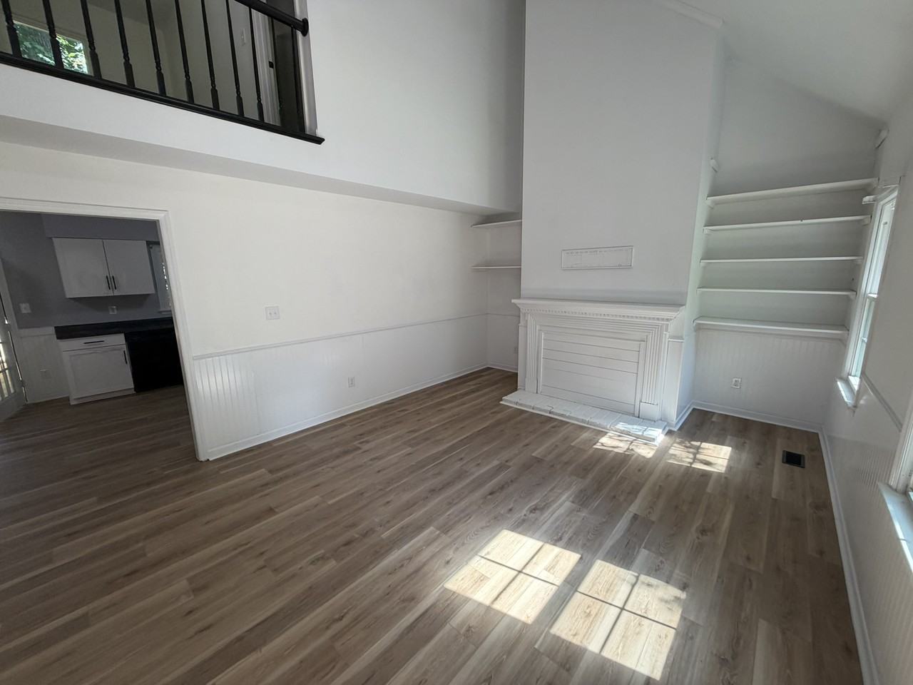 9412 Dominion Blvd #1 - Photo 3 of 50