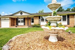 204 Wildwood Rd - Photo 1 of 1
