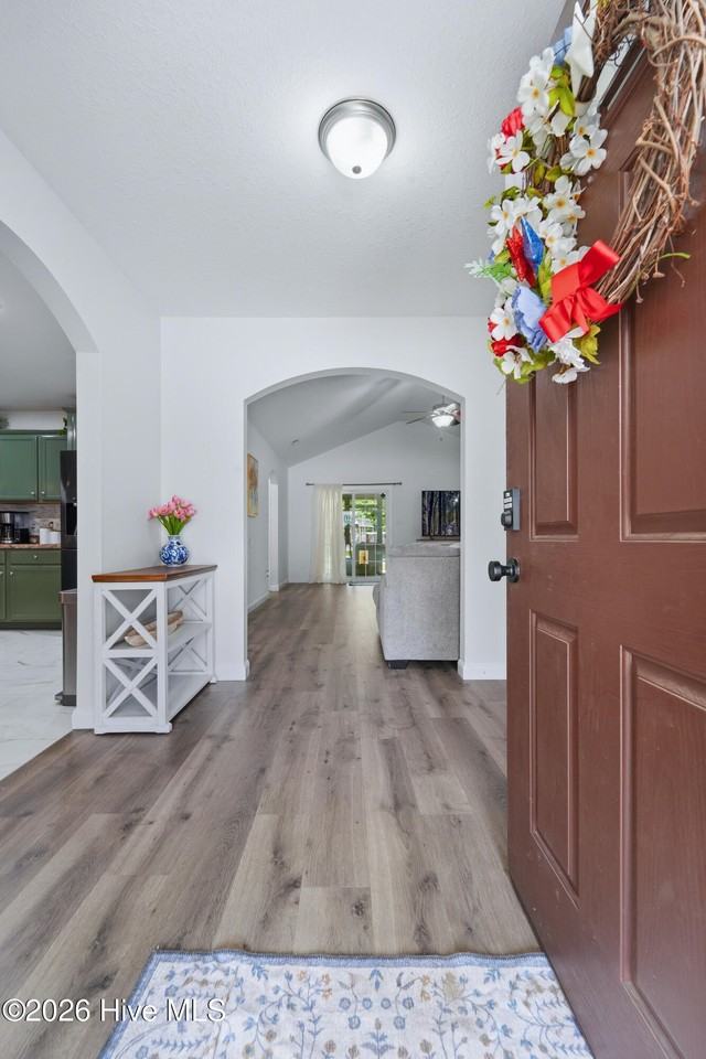 765 Radiant Dr - Photo 2 of 23