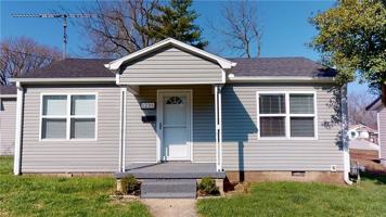 featured image of 1235 N Ash St