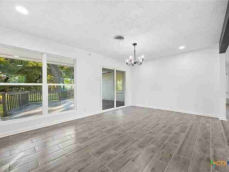 3505 W Adams Ave - Photo 5 of 14