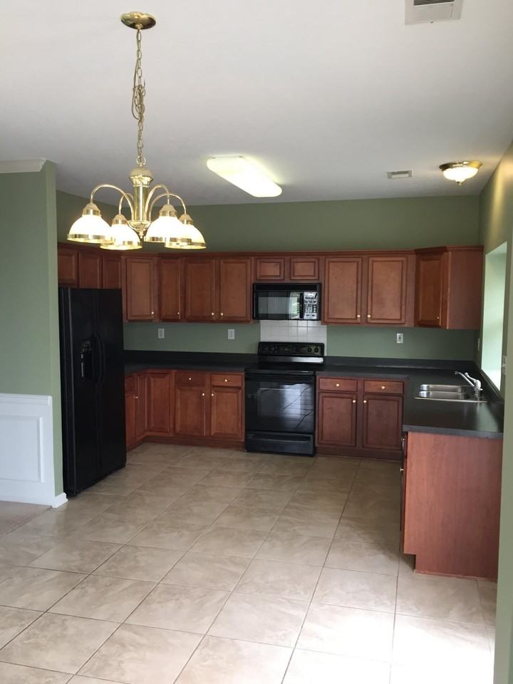 3201 Keithshire Way - Photo 2 of 3