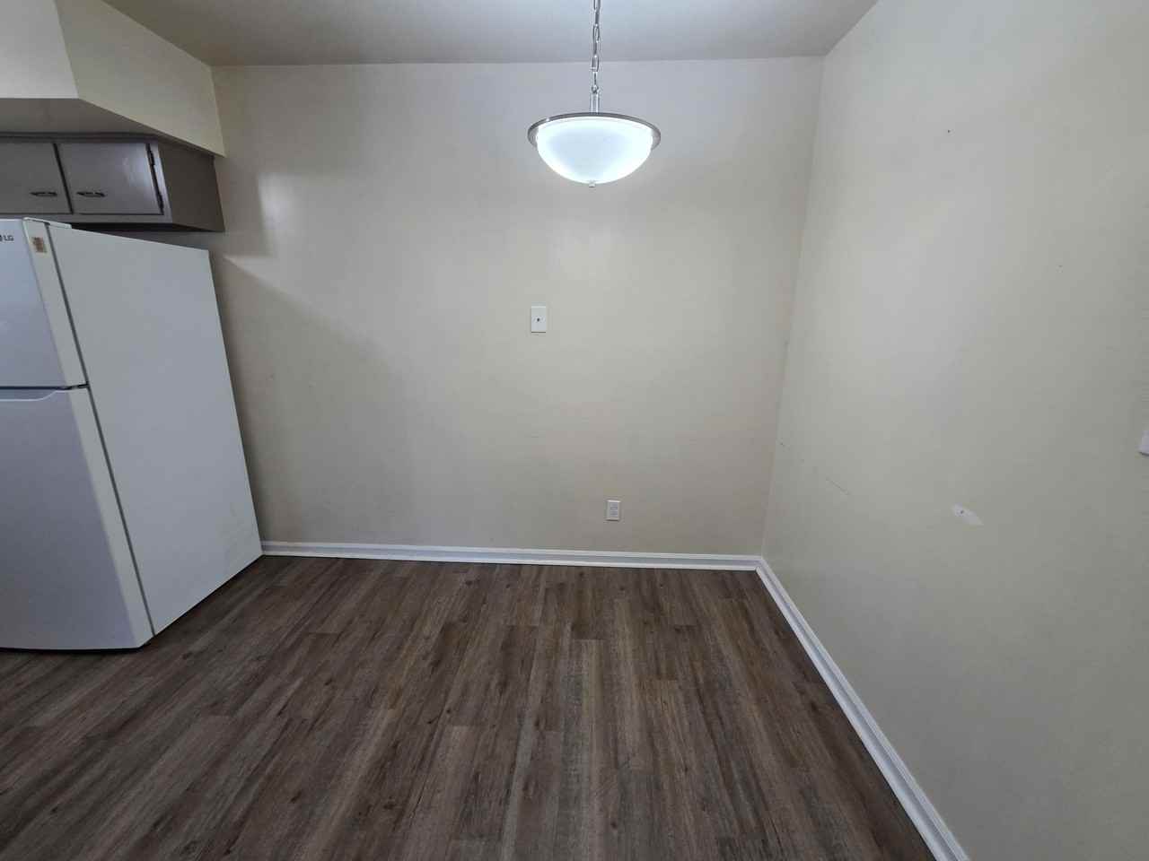 516 Anniston Dr - Photo 4 of 9