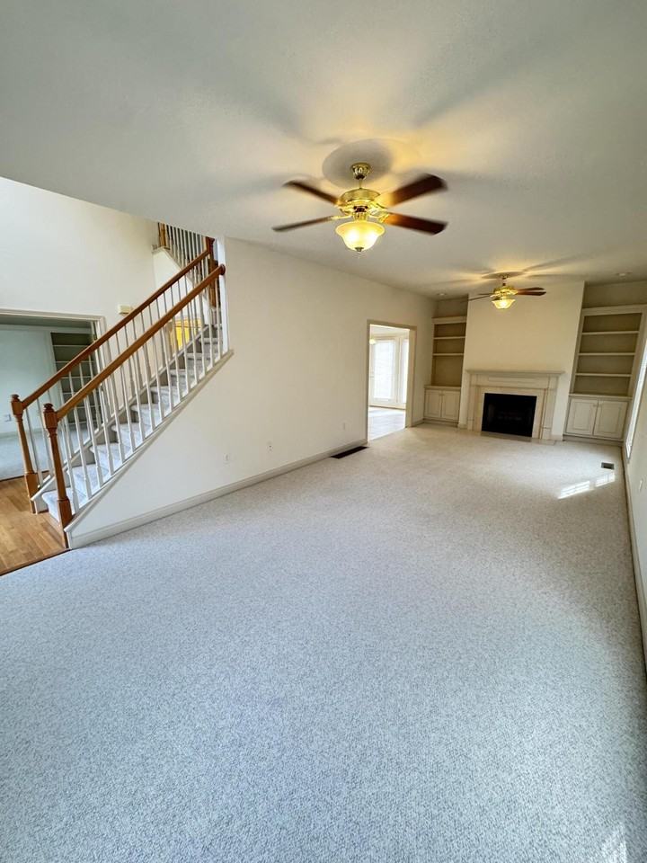 3273 Marston Pl - Photo 4 of 32