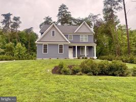 featured image of 1921 Montevideo Rd