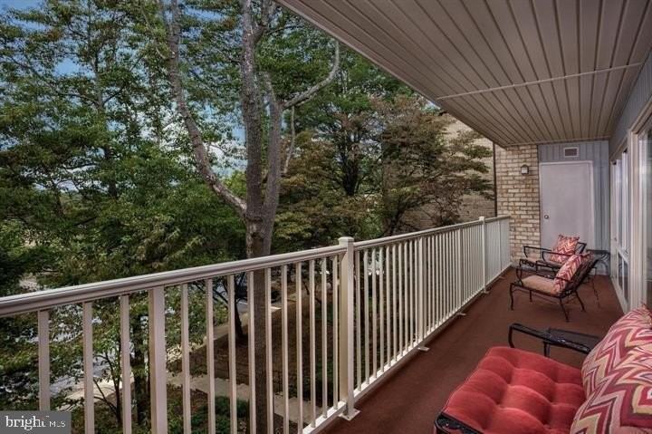 2 Over Ridge Ct - Photo 3 of 20
