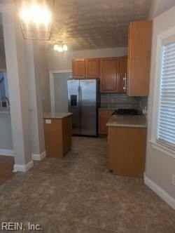 9553 18th Bay St - Photo 3 of 18