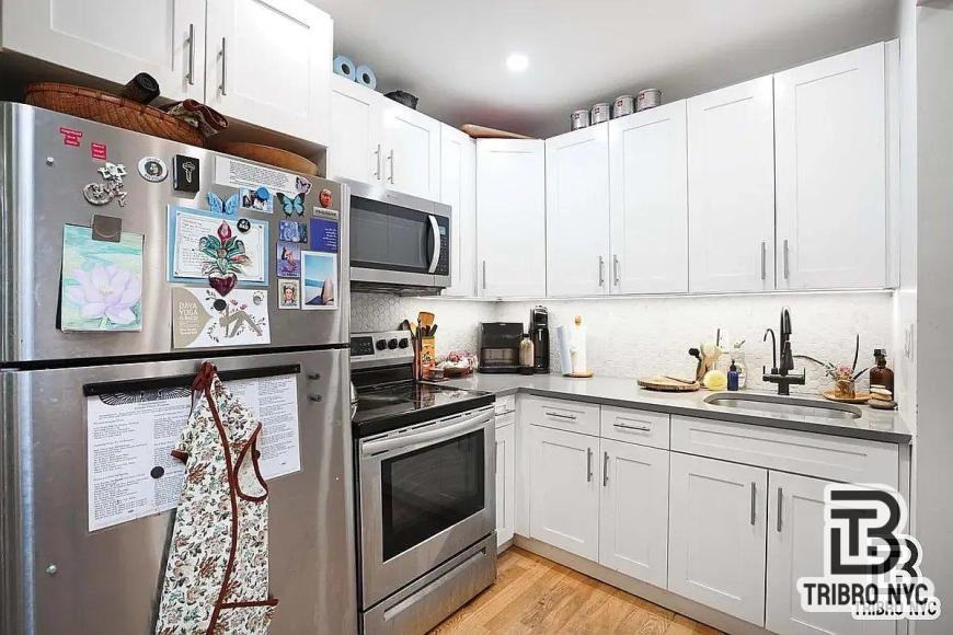 802 Lafayette Ave - Photo 3 of 6