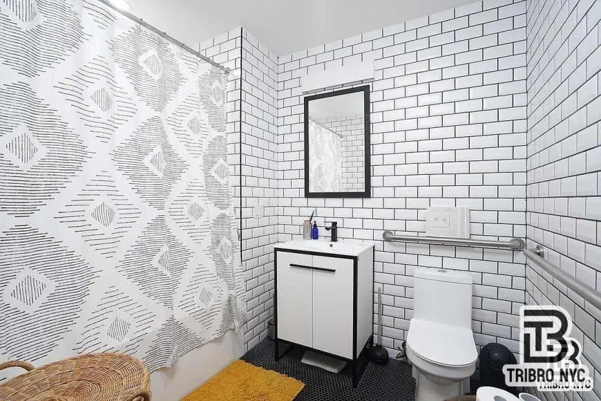 802 Lafayette Ave - Photo 4 of 6
