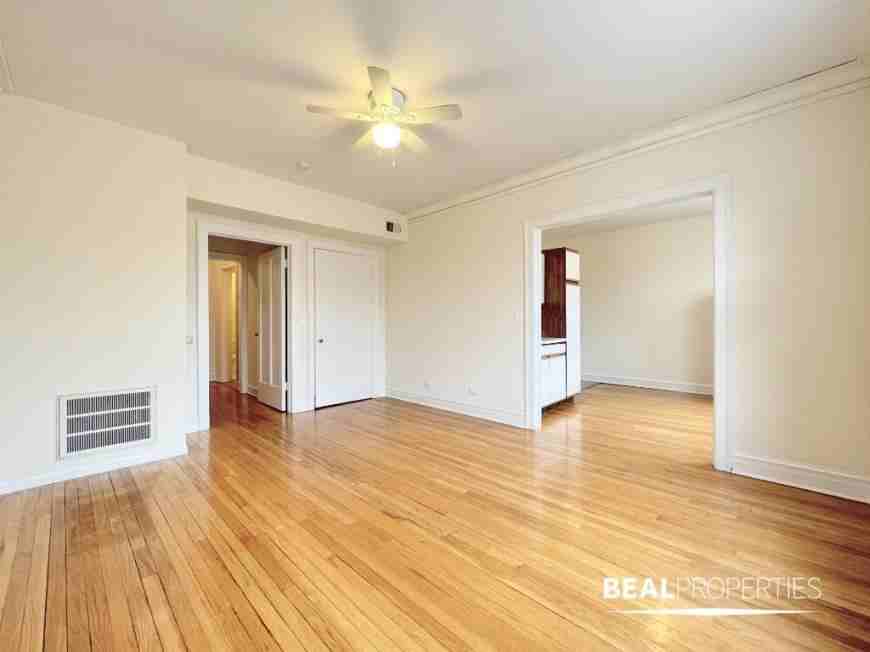 351 Park Ave - Photo 2 of 10