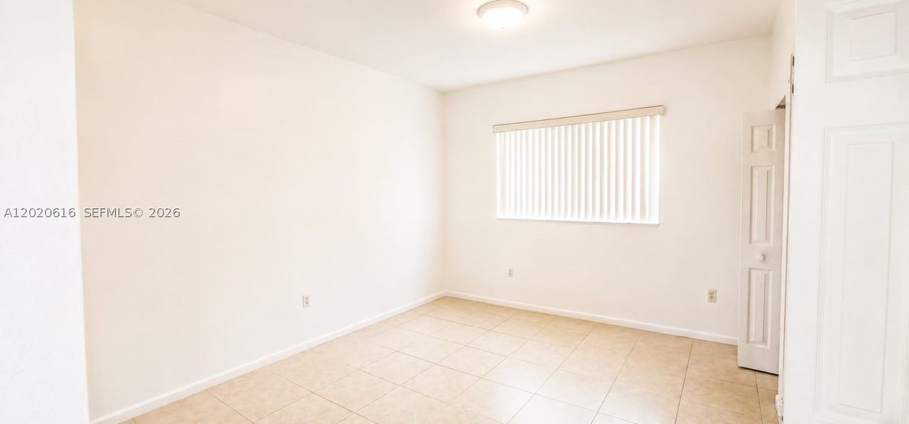 7931 Tuscany Ct #7931 - Photo 7 of 10