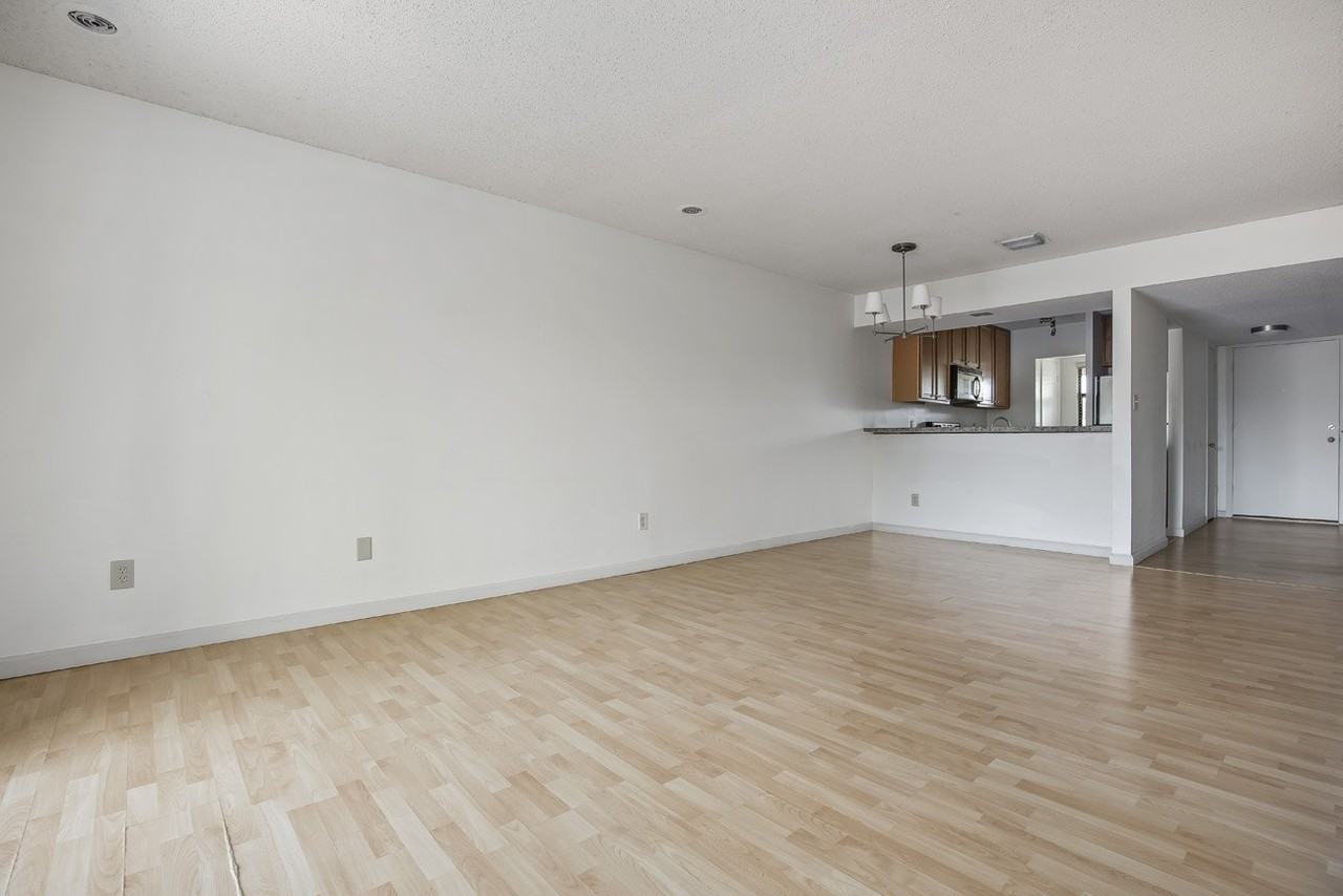 2808 Plaza Terrace Drive, Unit 808 - Photo 3 of 48