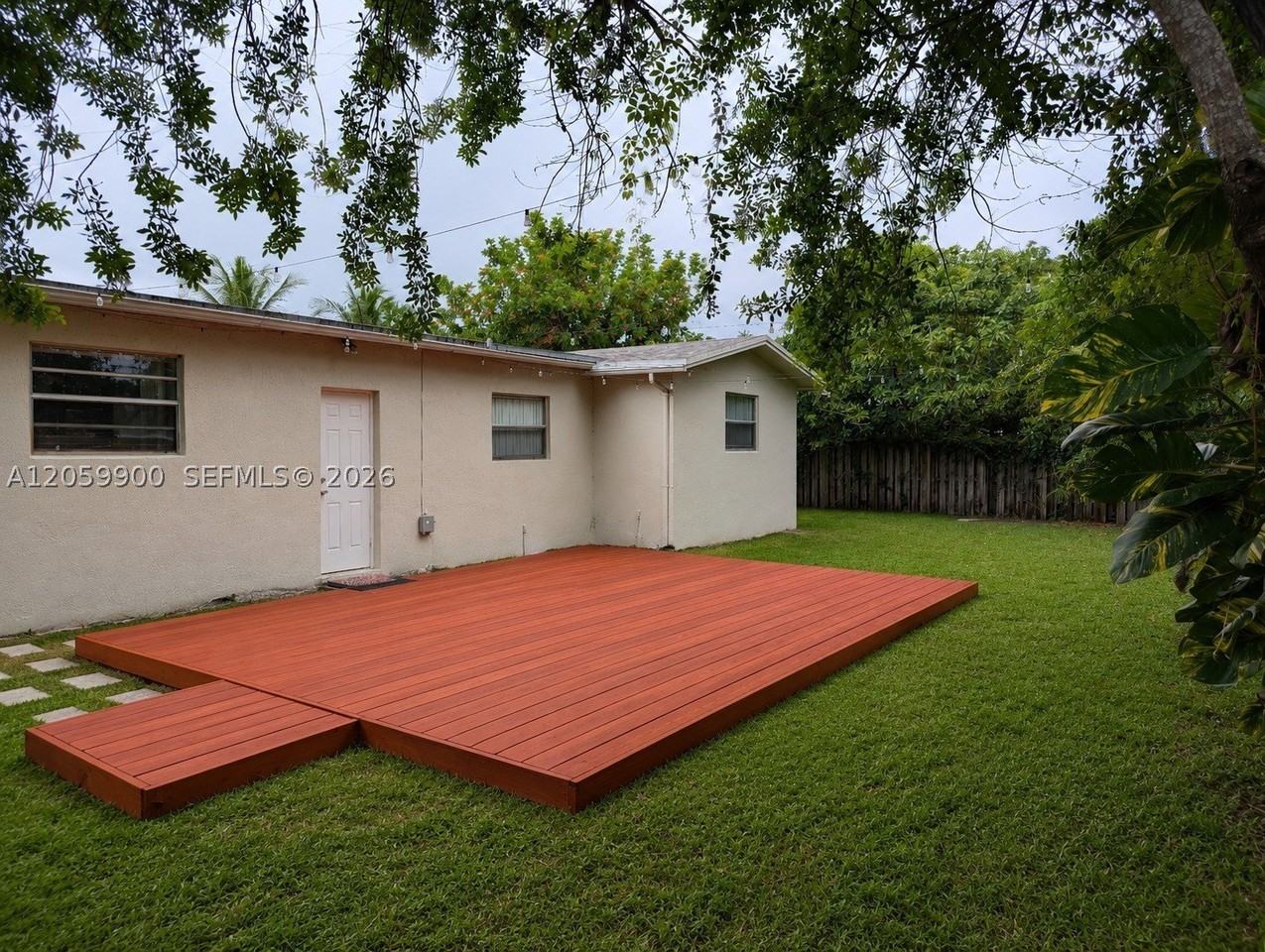 5821 Nw 12th Ct - Photo 3 of 28