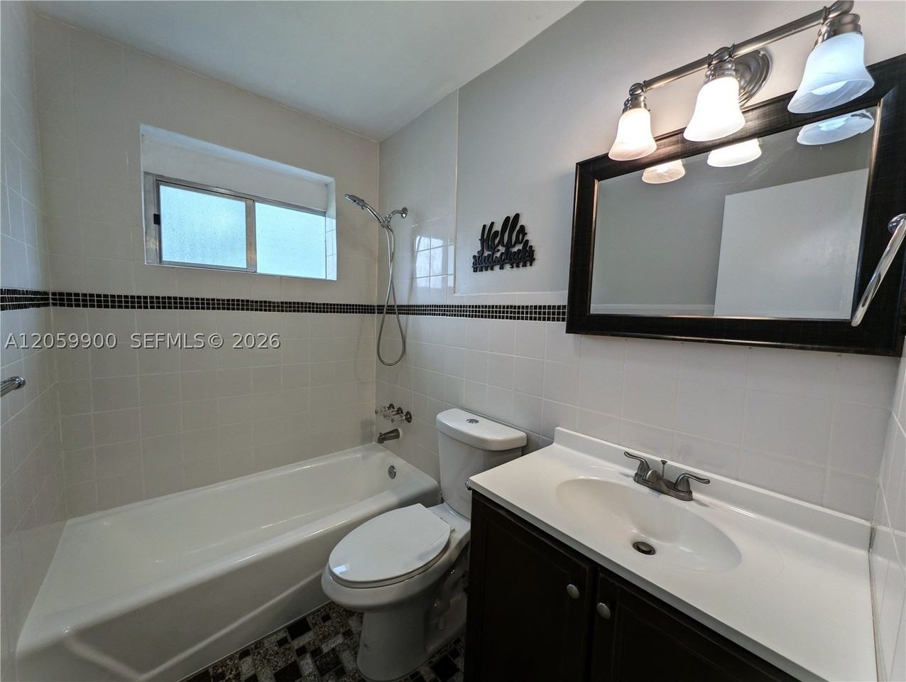 5821 Nw 12th Ct - Photo 5 of 28