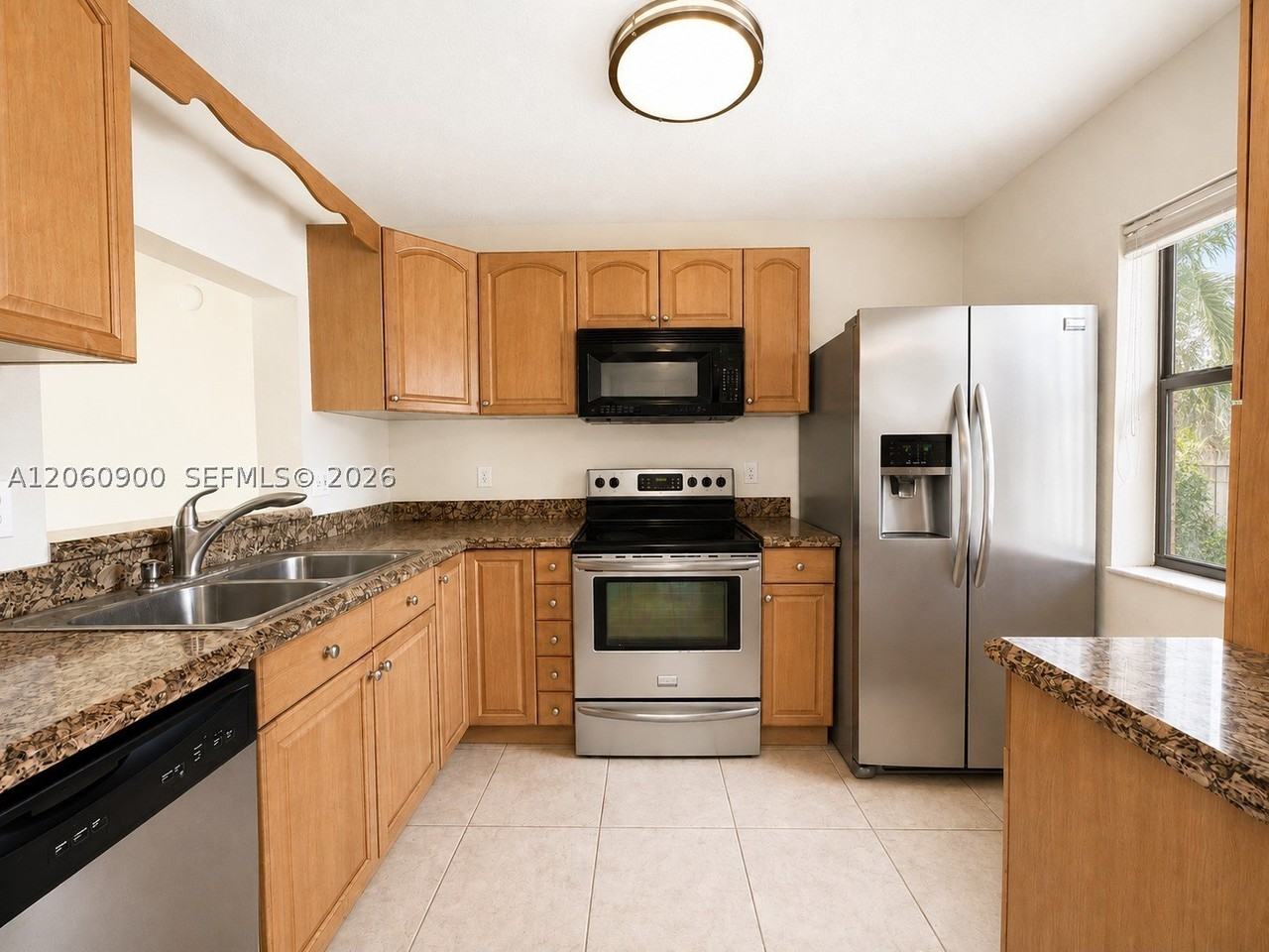 6585 Somerset Dr #103 - Photo 4 of 35