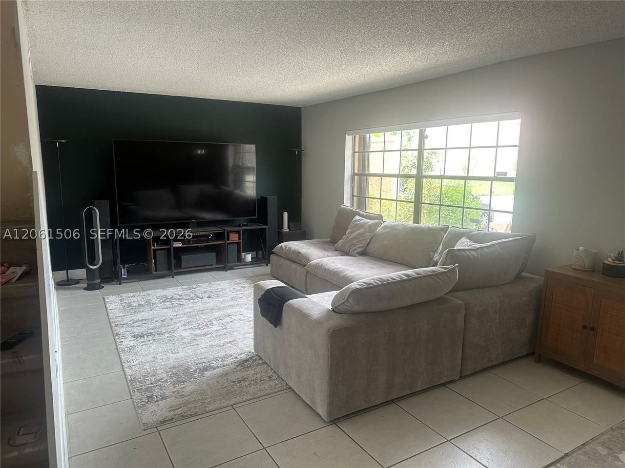 62 Spinning Wheel Ln - Photo 3 of 30