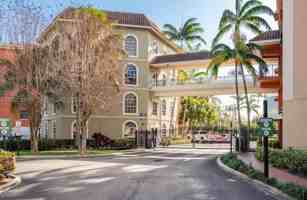 featured image of 1650 Presidential Way #208