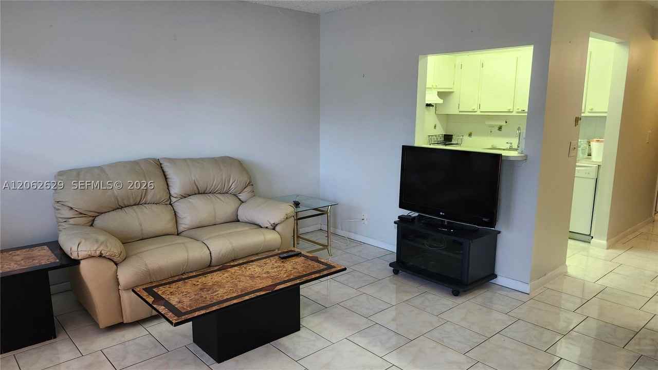 376 Durham L - Photo 2 of 24