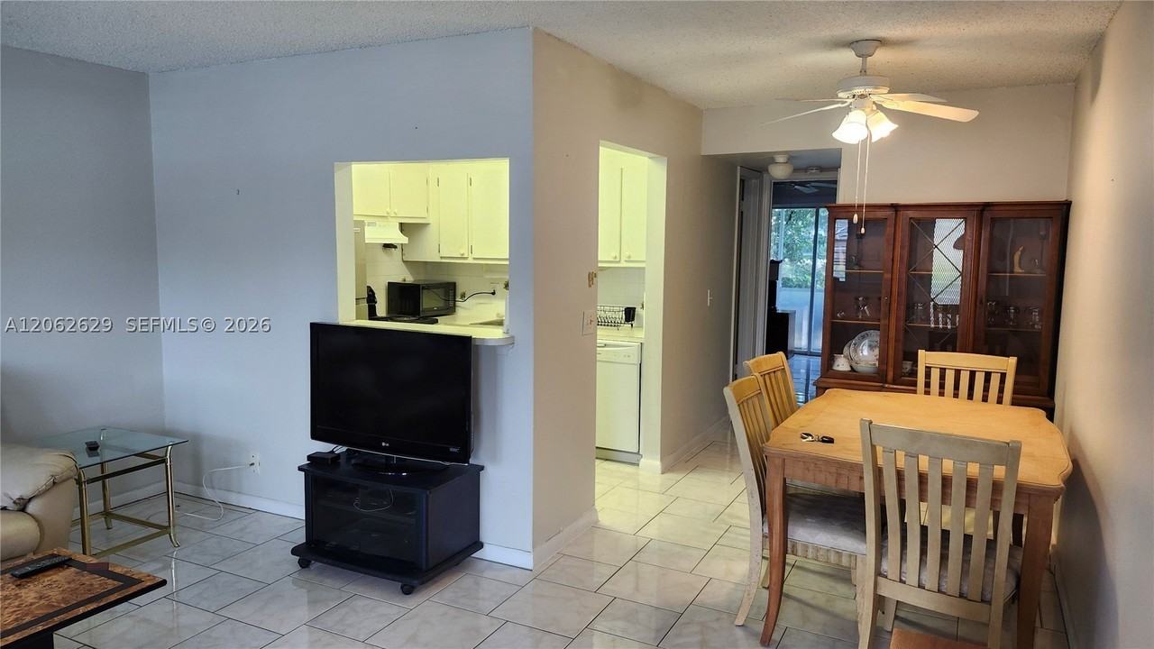 376 Durham L - Photo 3 of 24