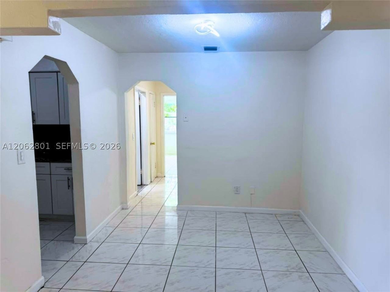 672 Ne 130th St #672 - Photo 6 of 17