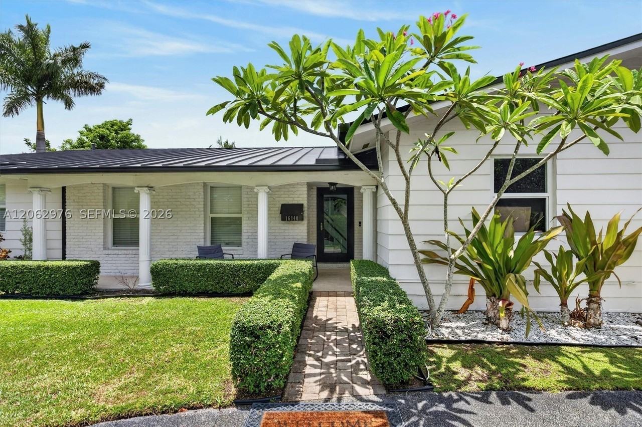 16840 Sw 87th Ave - Photo 4 of 50