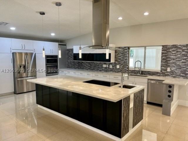 9845 Nw 25th Ter - Photo 4 of 34