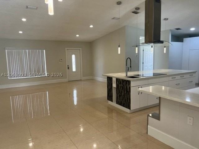 9845 Nw 25th Ter - Photo 5 of 34