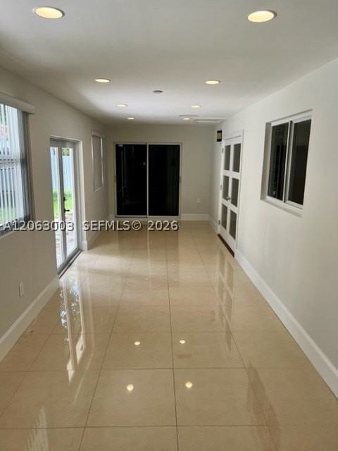 9845 Nw 25th Ter - Photo 7 of 34
