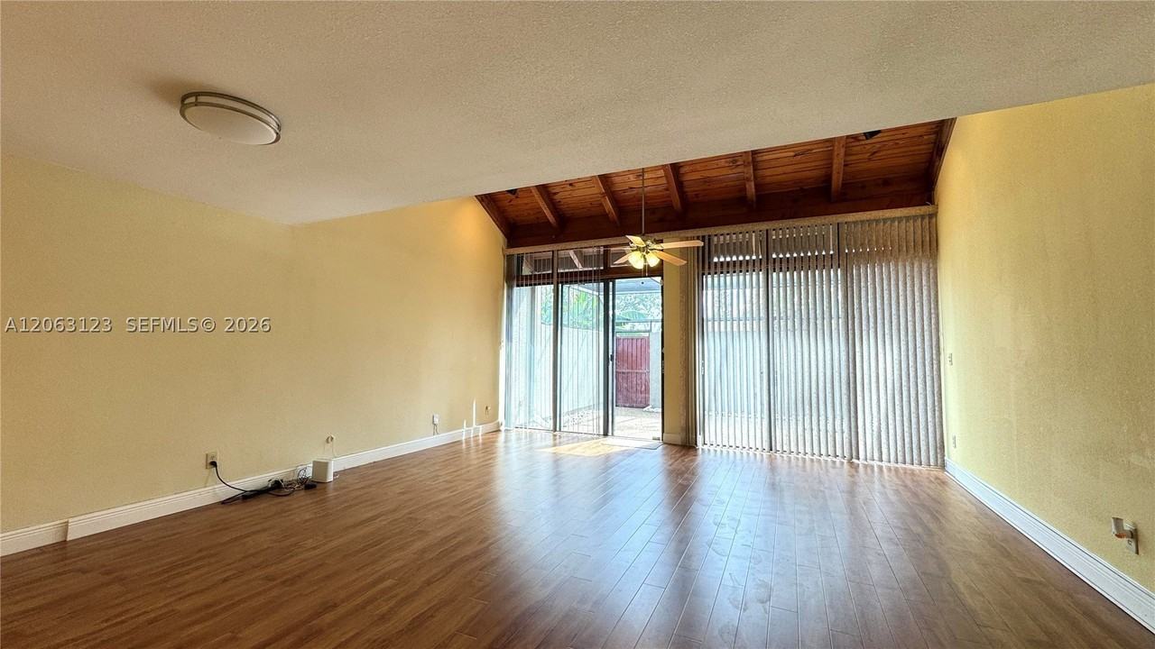 1151 Windward Dr #1151 - Photo 4 of 15