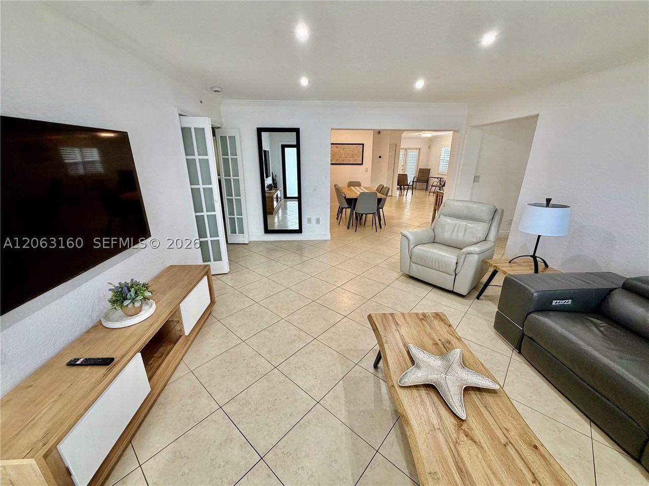 5744 Sw 54th Ter #0 - Photo 2 of 14