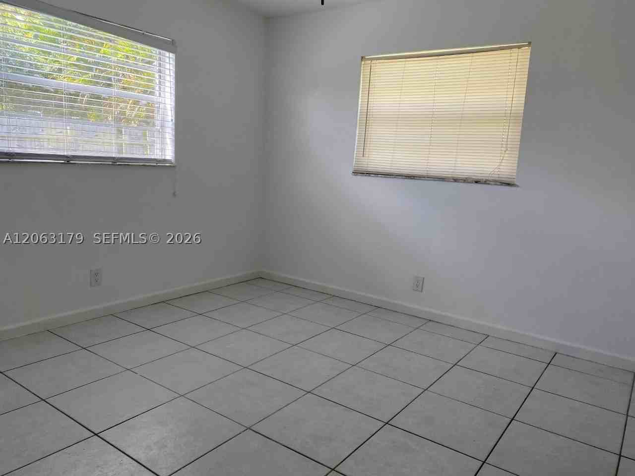 3435 Sw 62nd Way #B - Photo 2 of 4