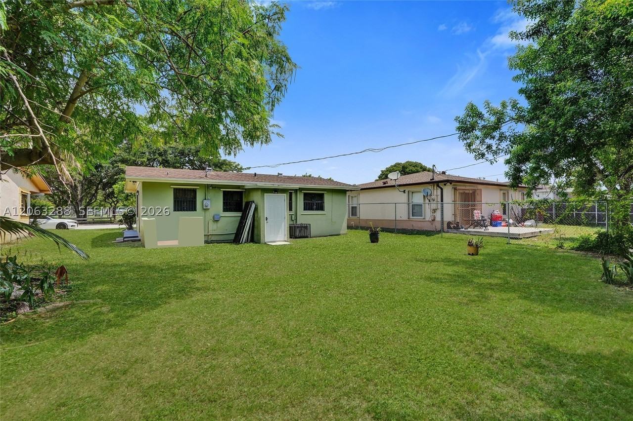 10366 Sw 172nd St - Photo 6 of 31