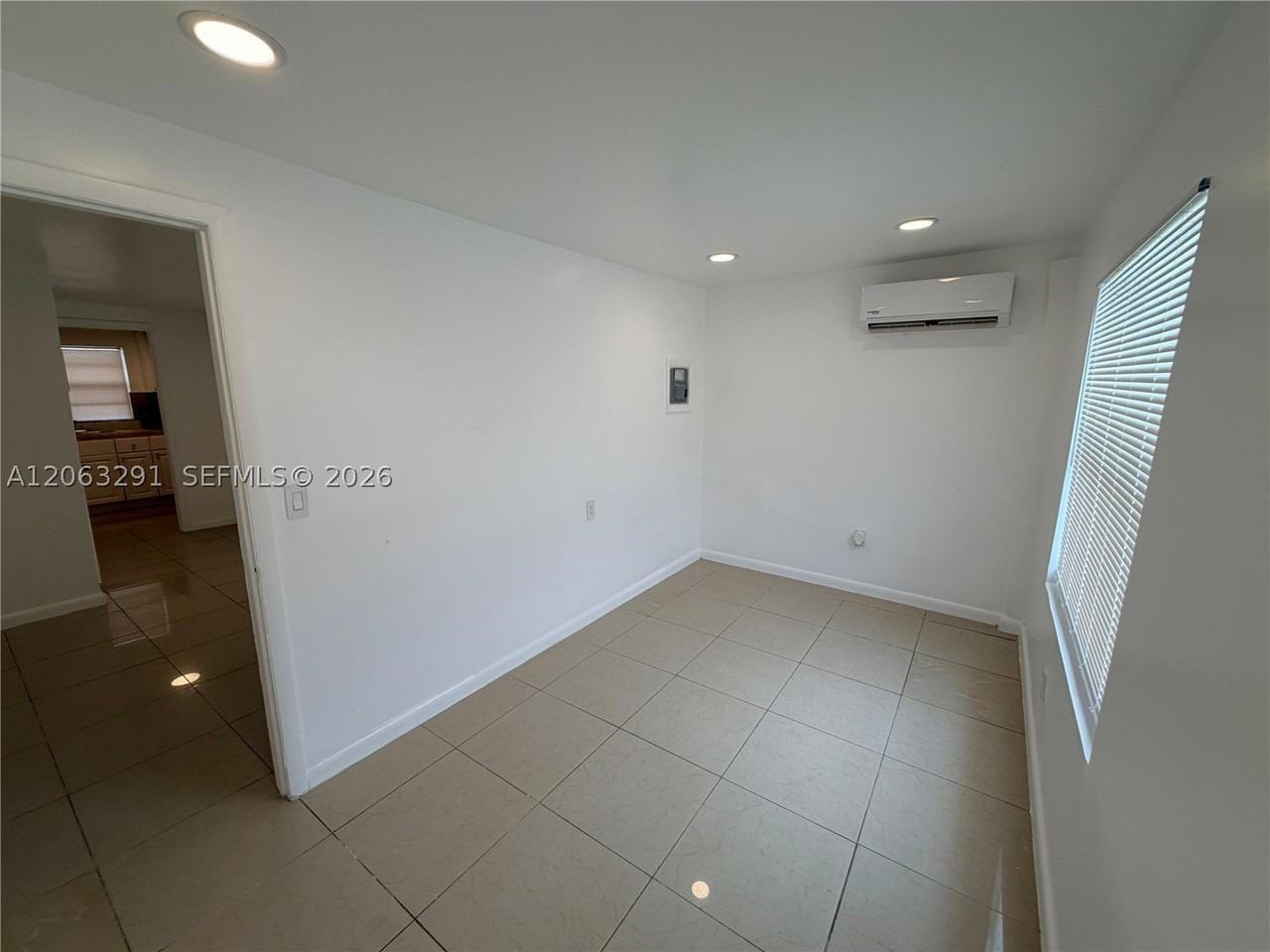 548 Nw 30th St #2 - Photo 2 of 11