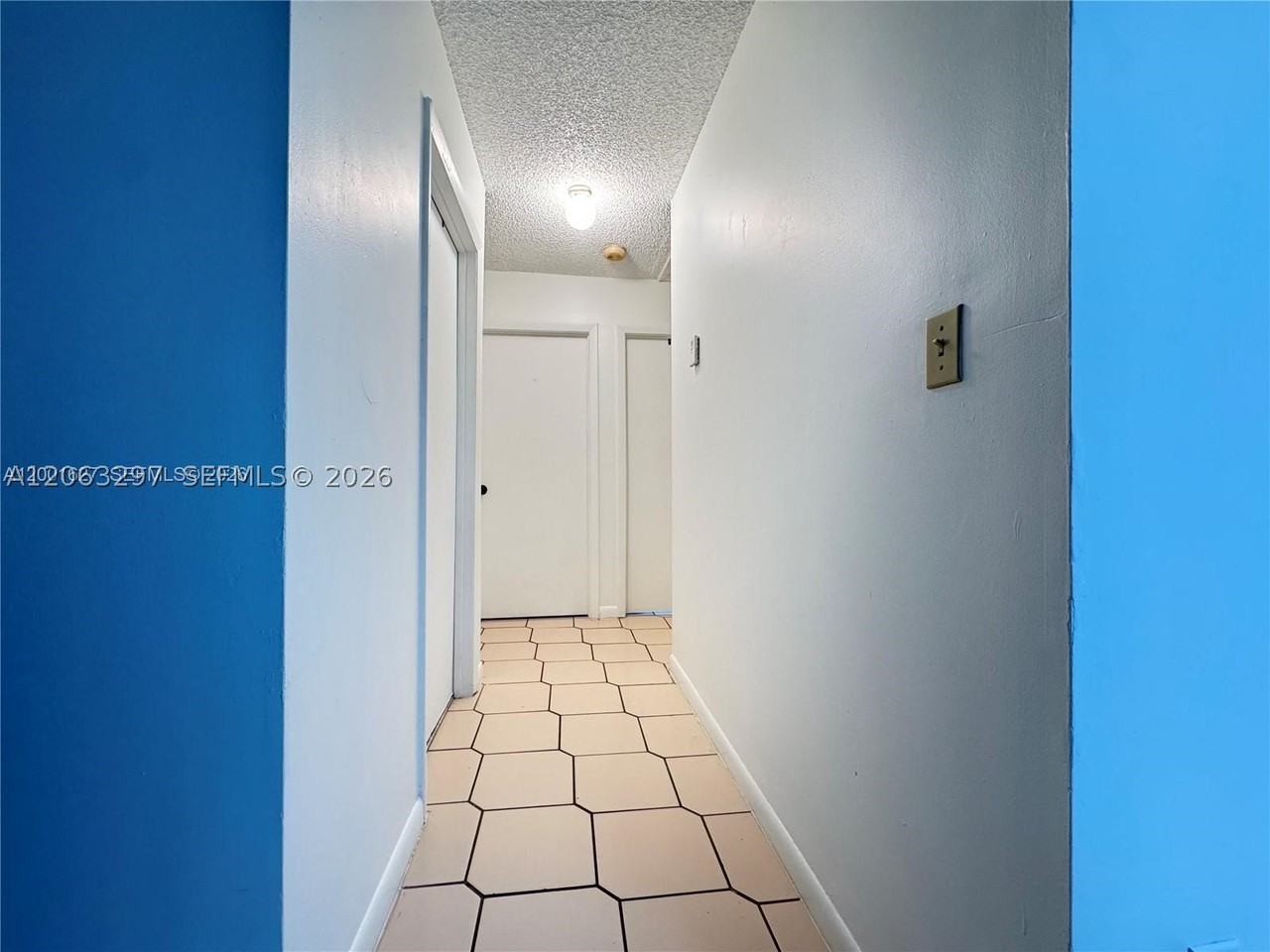 10765 Sw 4th St #8 - Photo 5 of 15