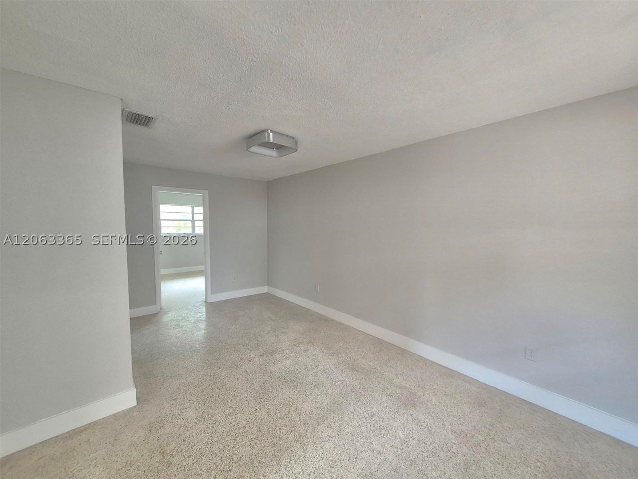 1715 Sw 4th St #1717 - Photo 6 of 18