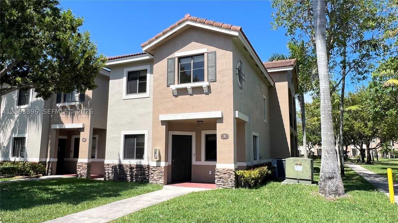 22721 Sw 88th Pl #9-19 - Photo 2 of 35