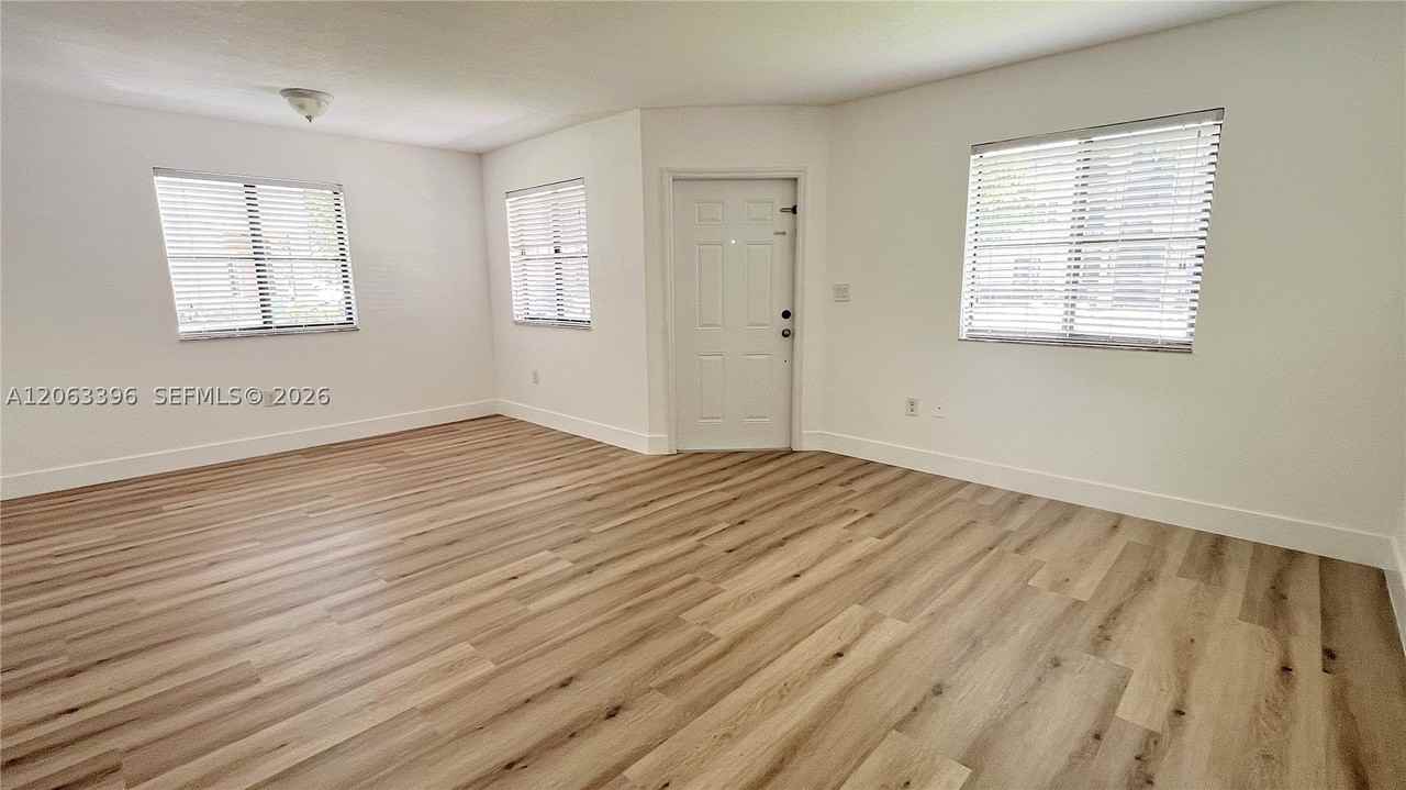 22721 Sw 88th Pl #9-19 - Photo 3 of 35