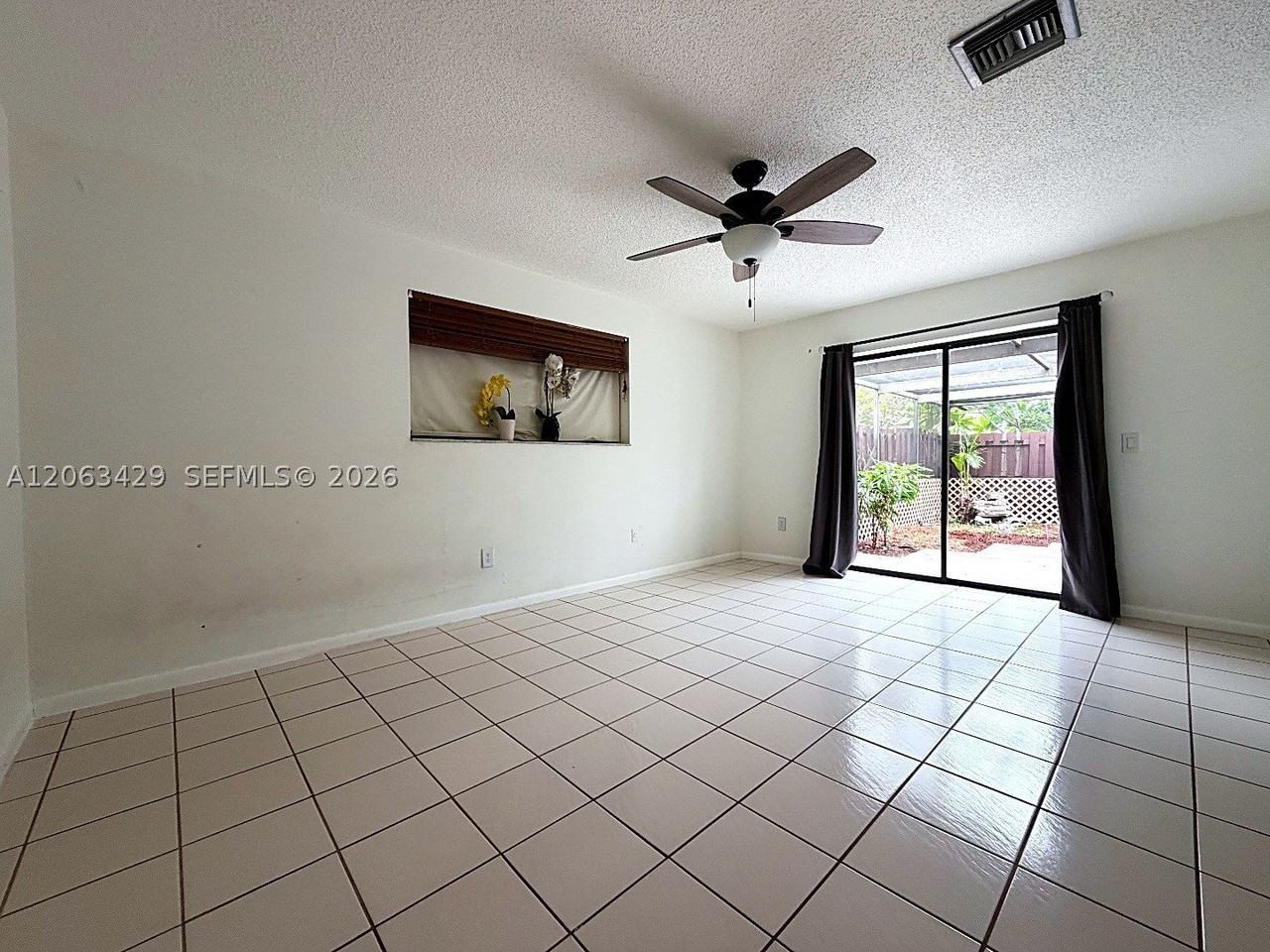 4226 S Landar Dr #4226 - Photo 4 of 16